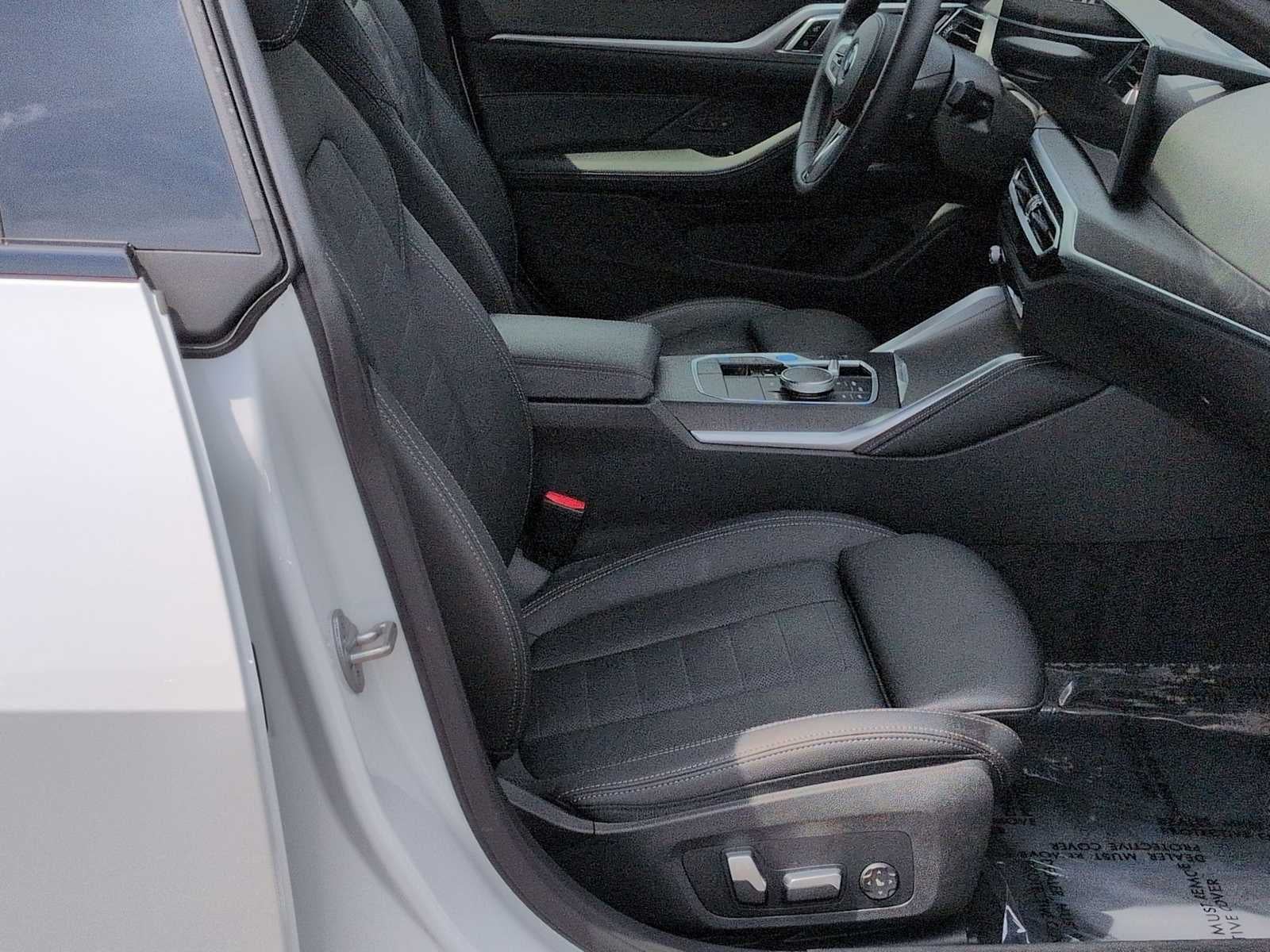2023 BMW i4 eDrive40
