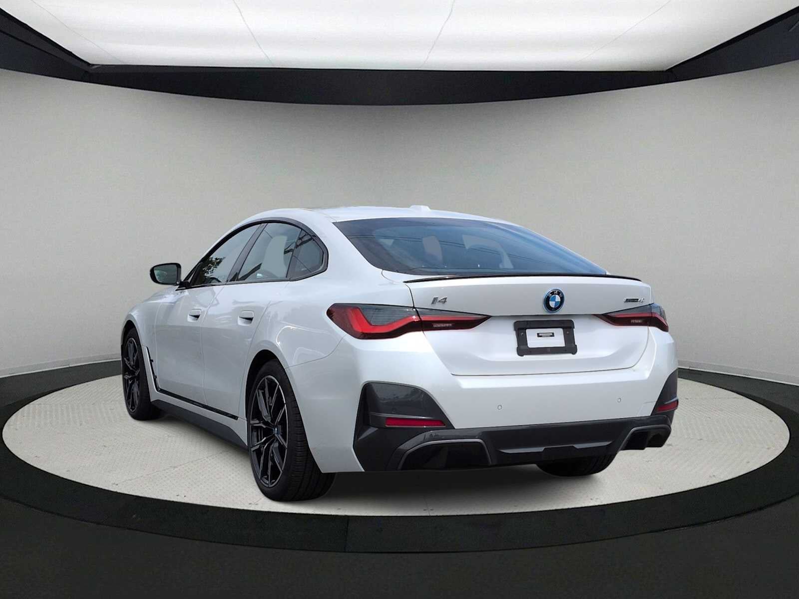 2023 BMW i4 eDrive40