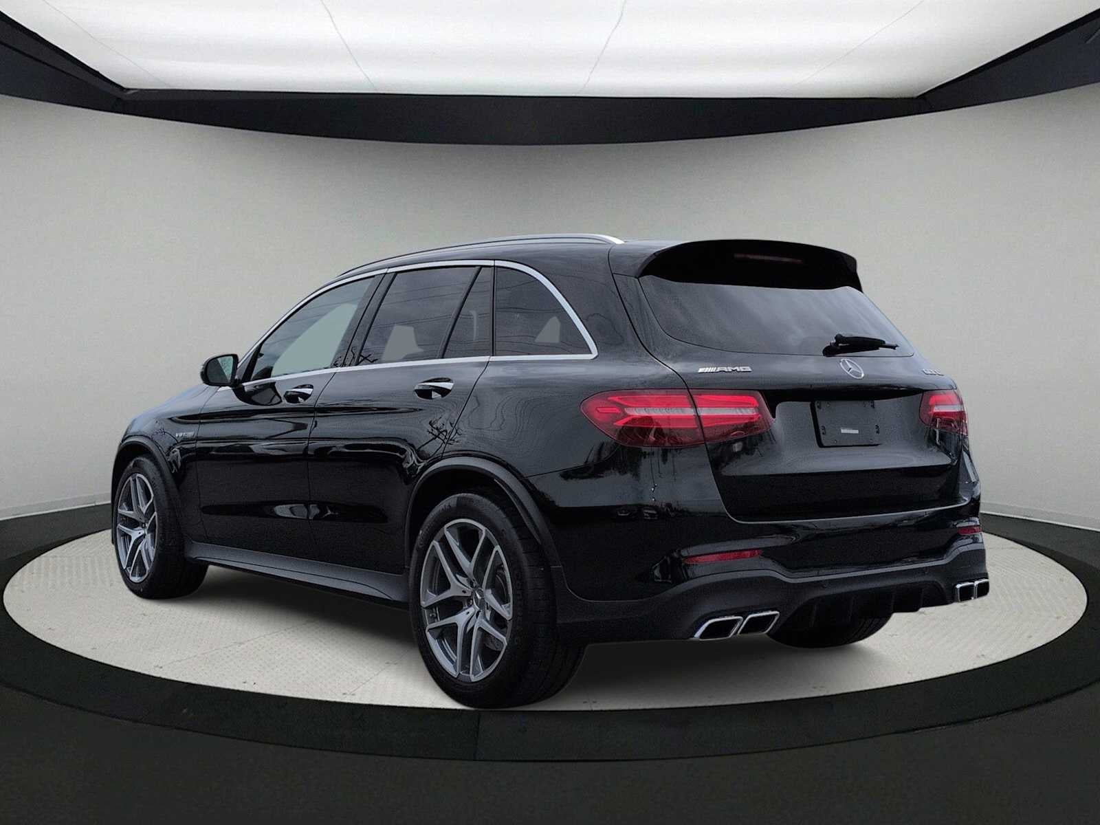 Mercedes-Benz AMG® GLC 63 de 2019