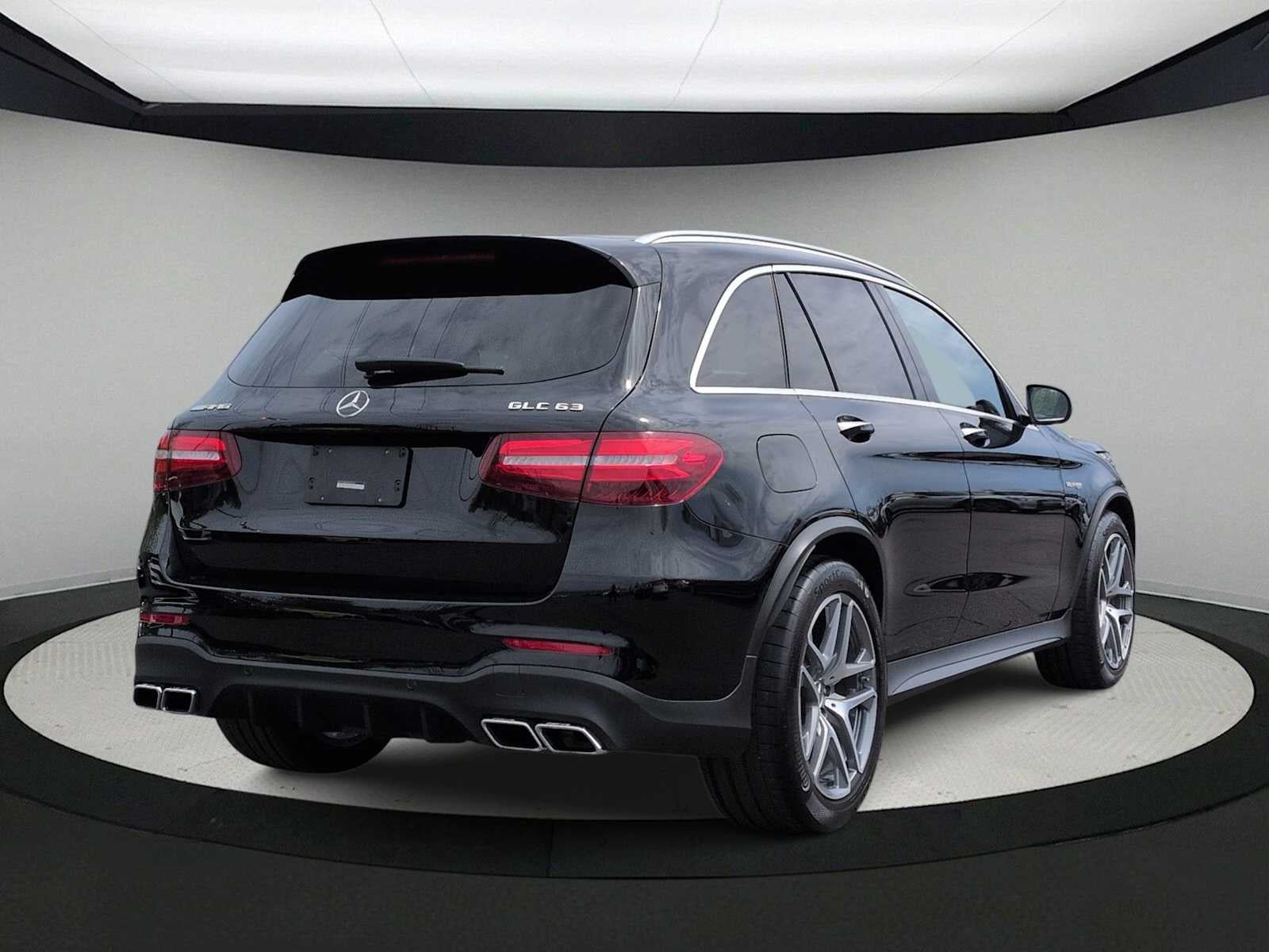 Mercedes-Benz AMG® GLC 63 de 2019