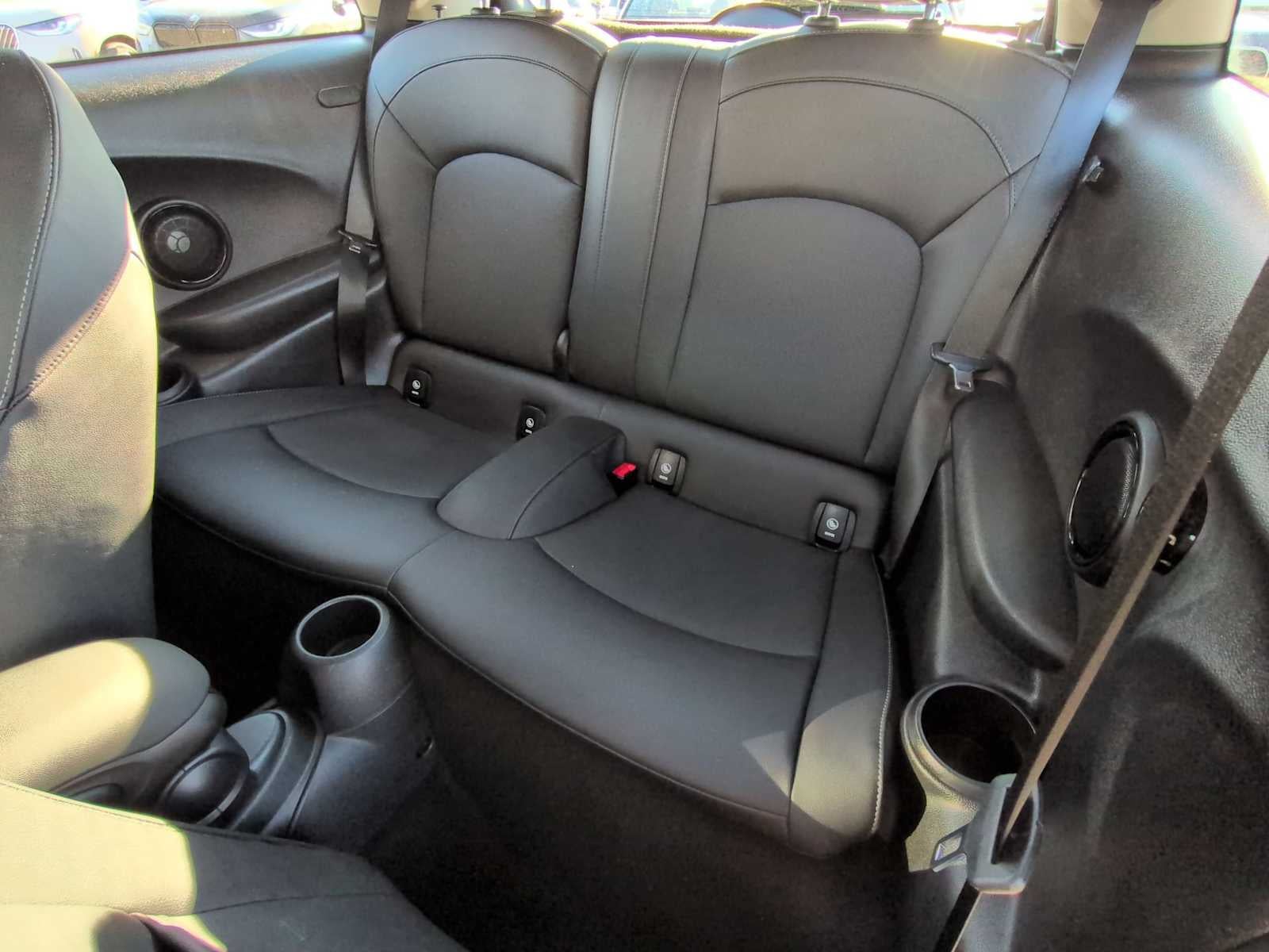 2024 MINI HARDTOP 2 PUERTAS Cooper SE