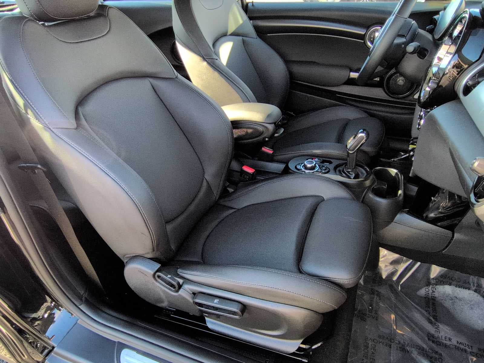 2024 MINI HARDTOP 2 PUERTAS Cooper SE