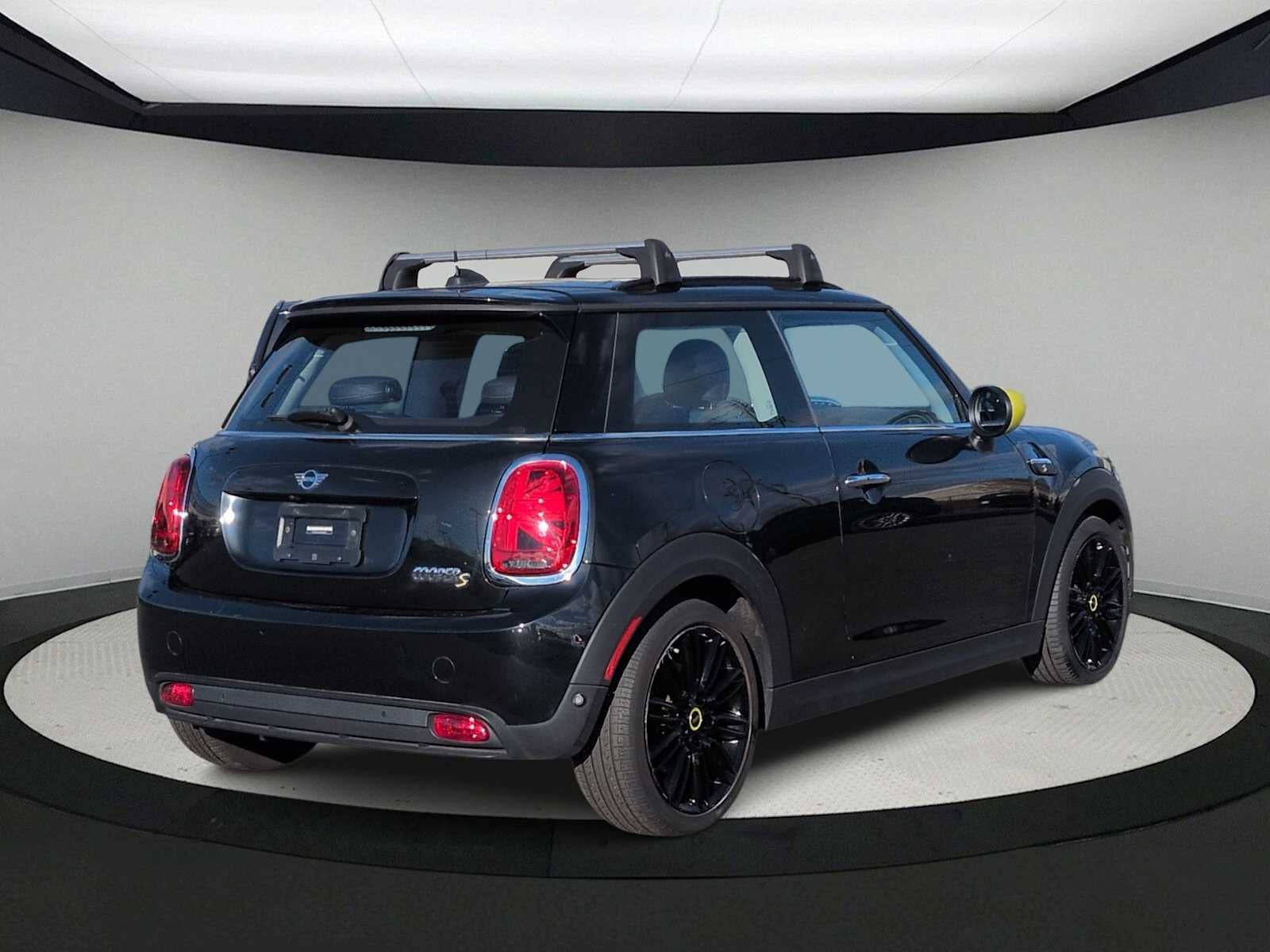2024 MINI HARDTOP 2 PUERTAS Cooper SE