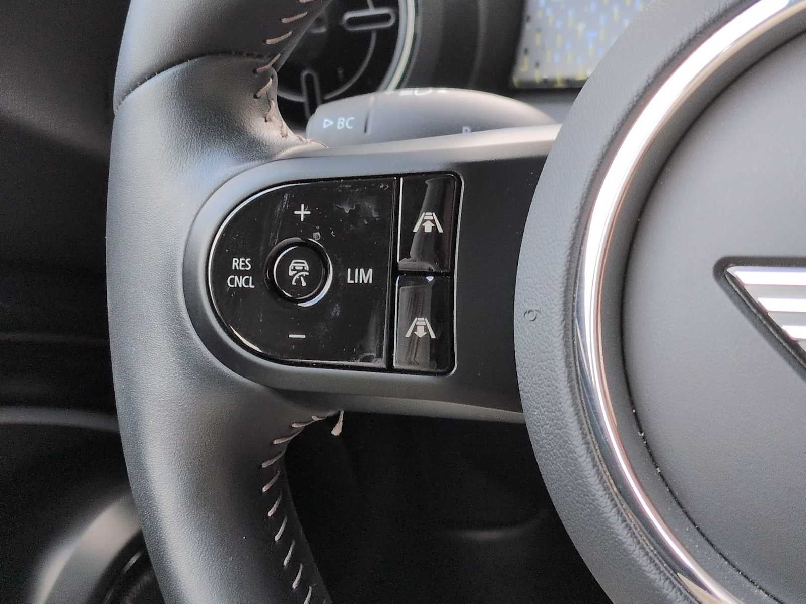 2024 MINI HARDTOP 2 PUERTAS Cooper SE