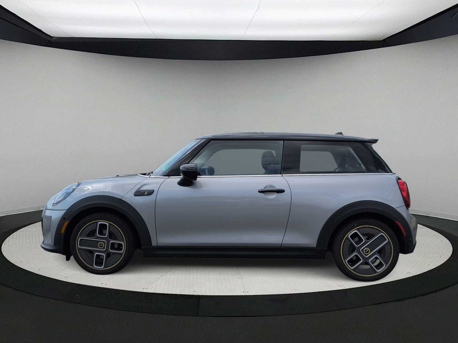 2024 MINI HARDTOP 2 PUERTAS Cooper SE