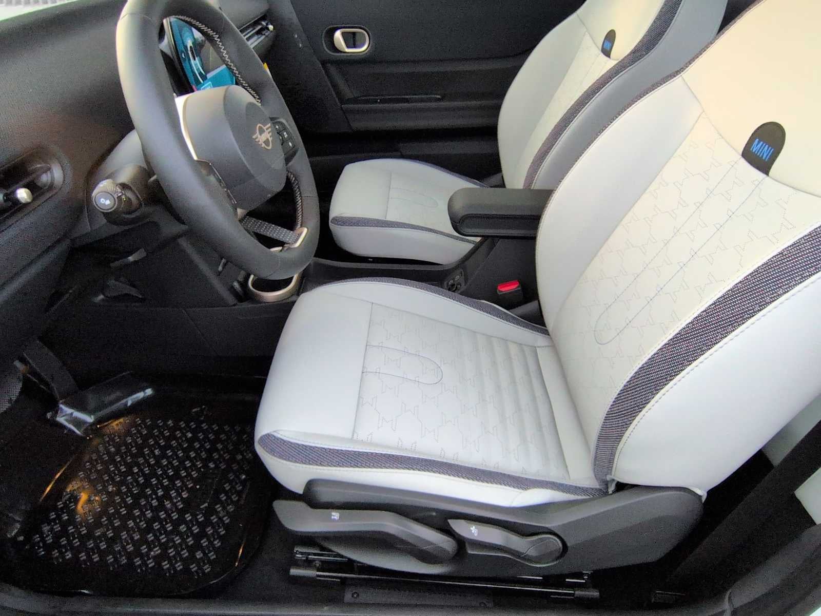 2026 MINI Hardtop 2 Puertas Cooper