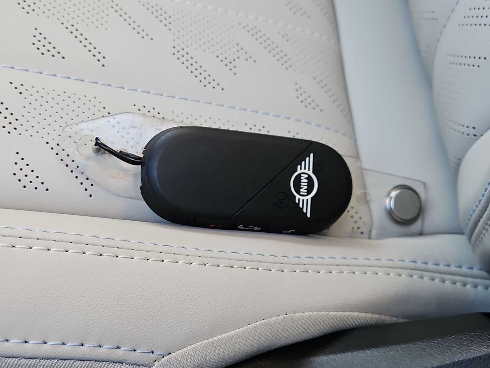 2026 MINI Hardtop 2 Puertas Cooper