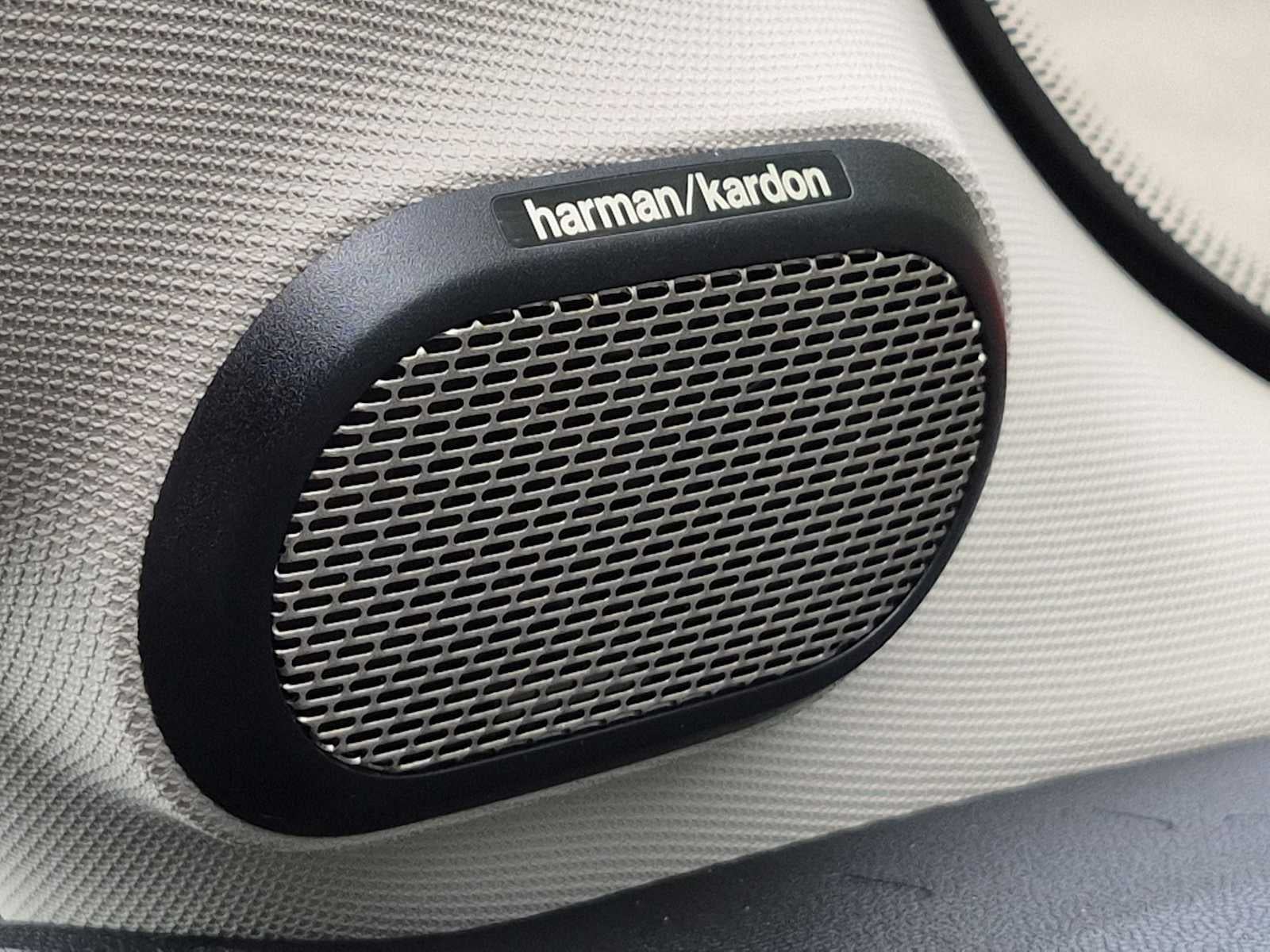 MINI ICONIC de 2 puertas, 2027