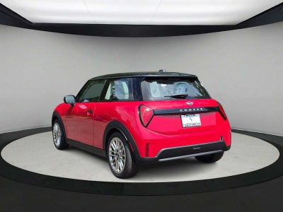 MINI ICONIC de 2 puertas, 2027