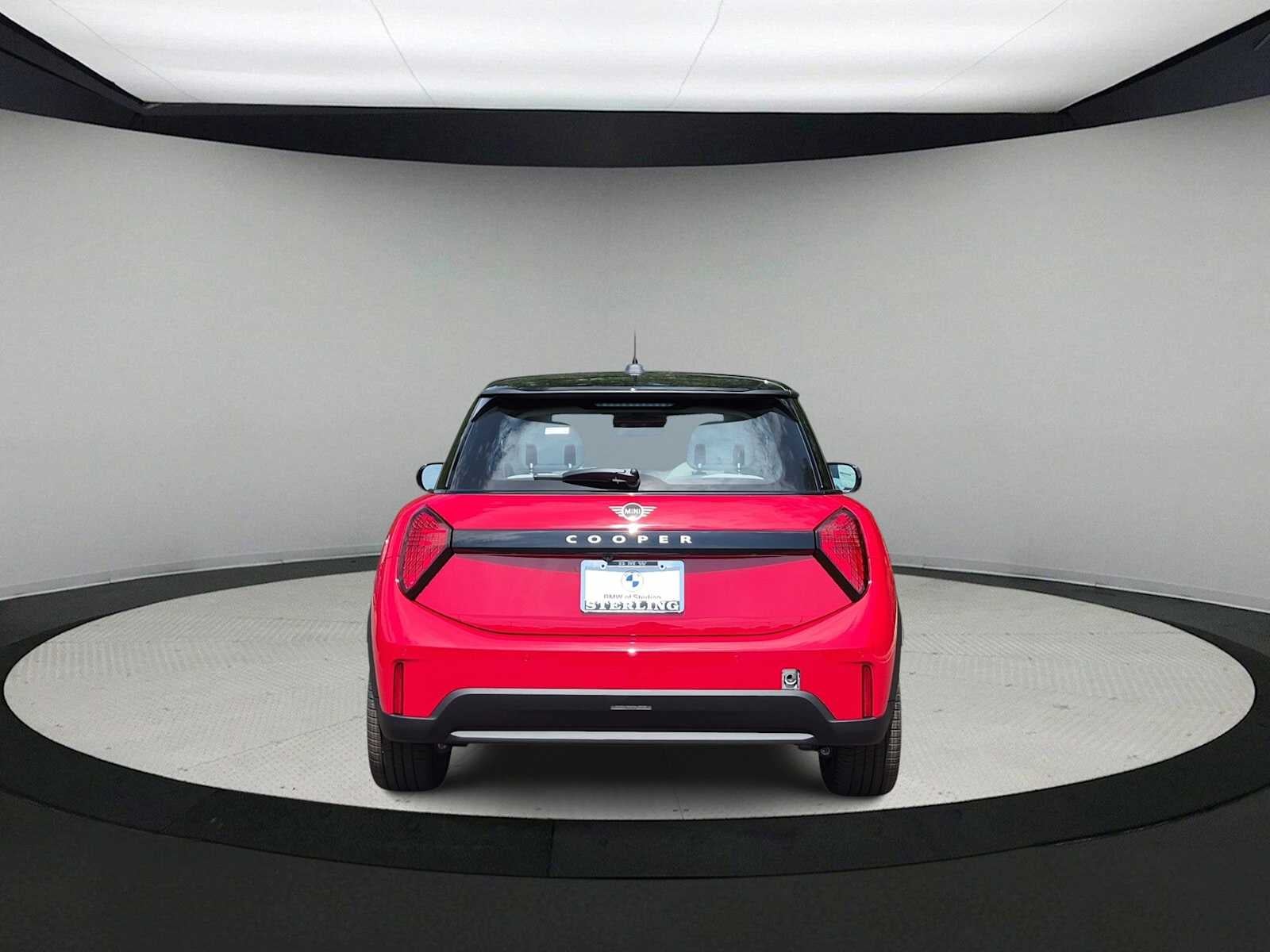 MINI ICONIC de 2 puertas, 2027