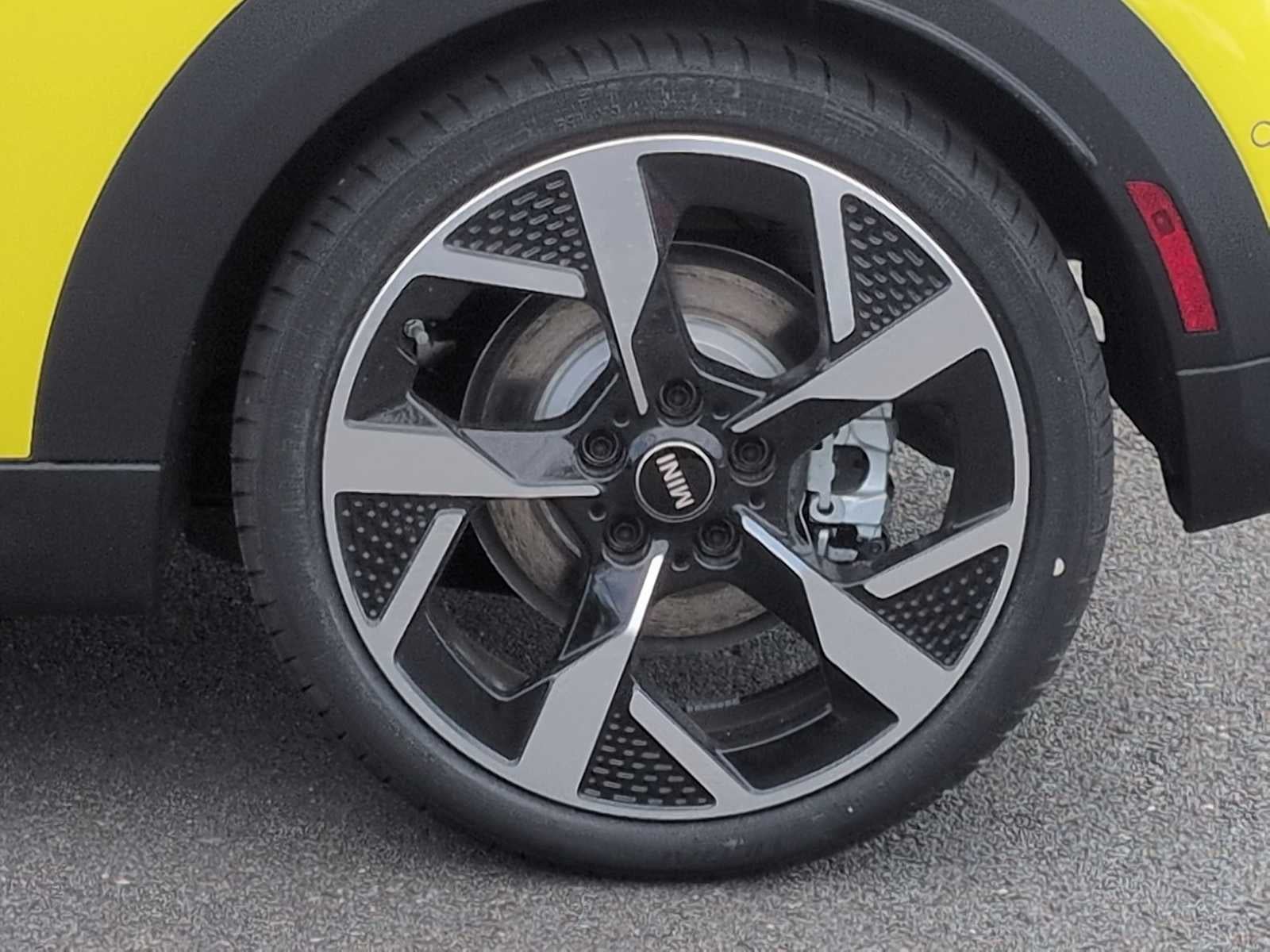 MINI de 2 puertas, edición Oxford, 2026