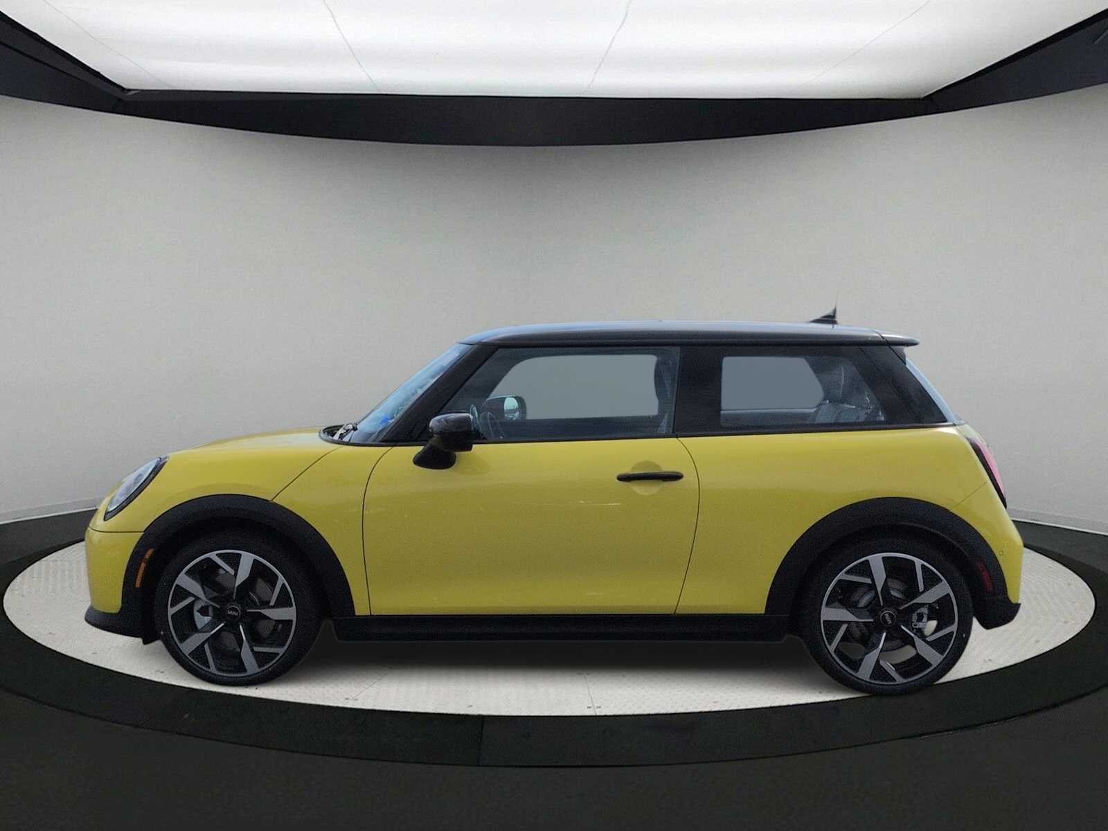 MINI de 2 puertas, edición Oxford, 2026
