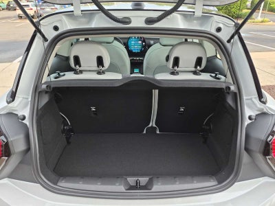 MINI ICONIC de 2 puertas, 2027