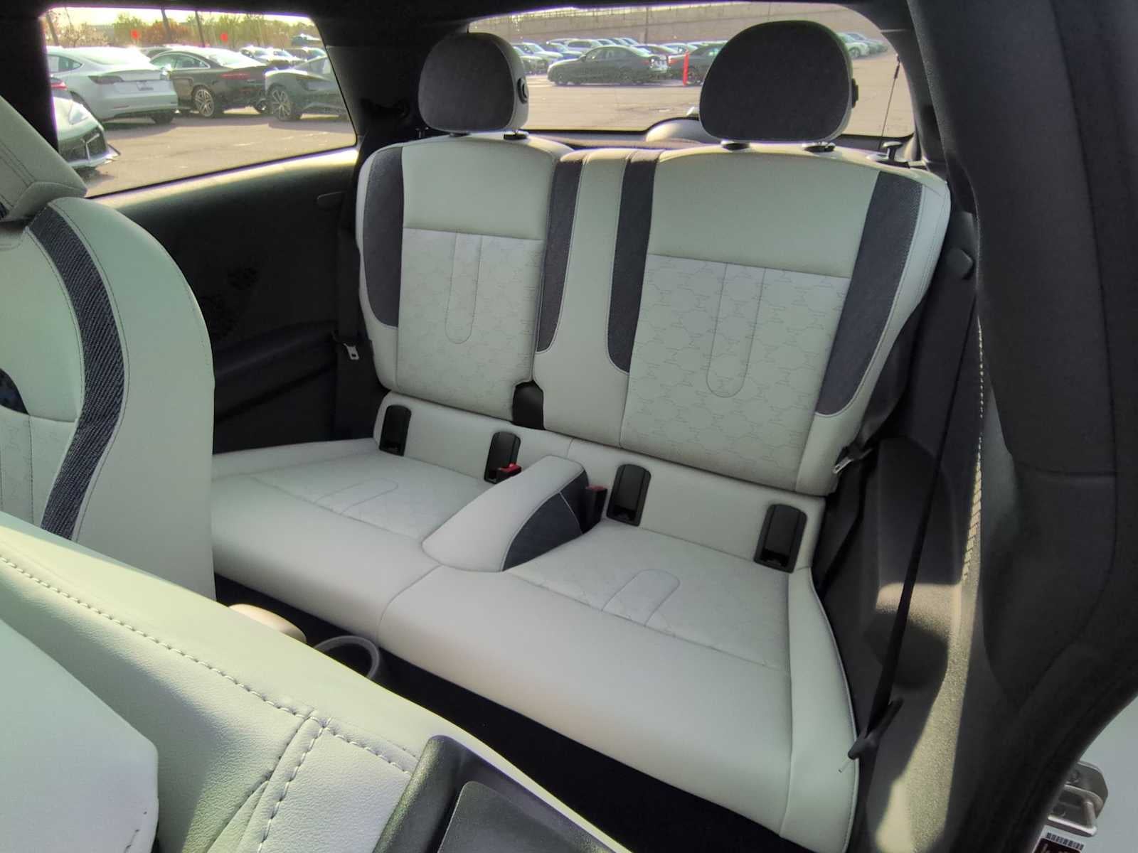 MINI de 2 puertas, edición Oxford, 2026