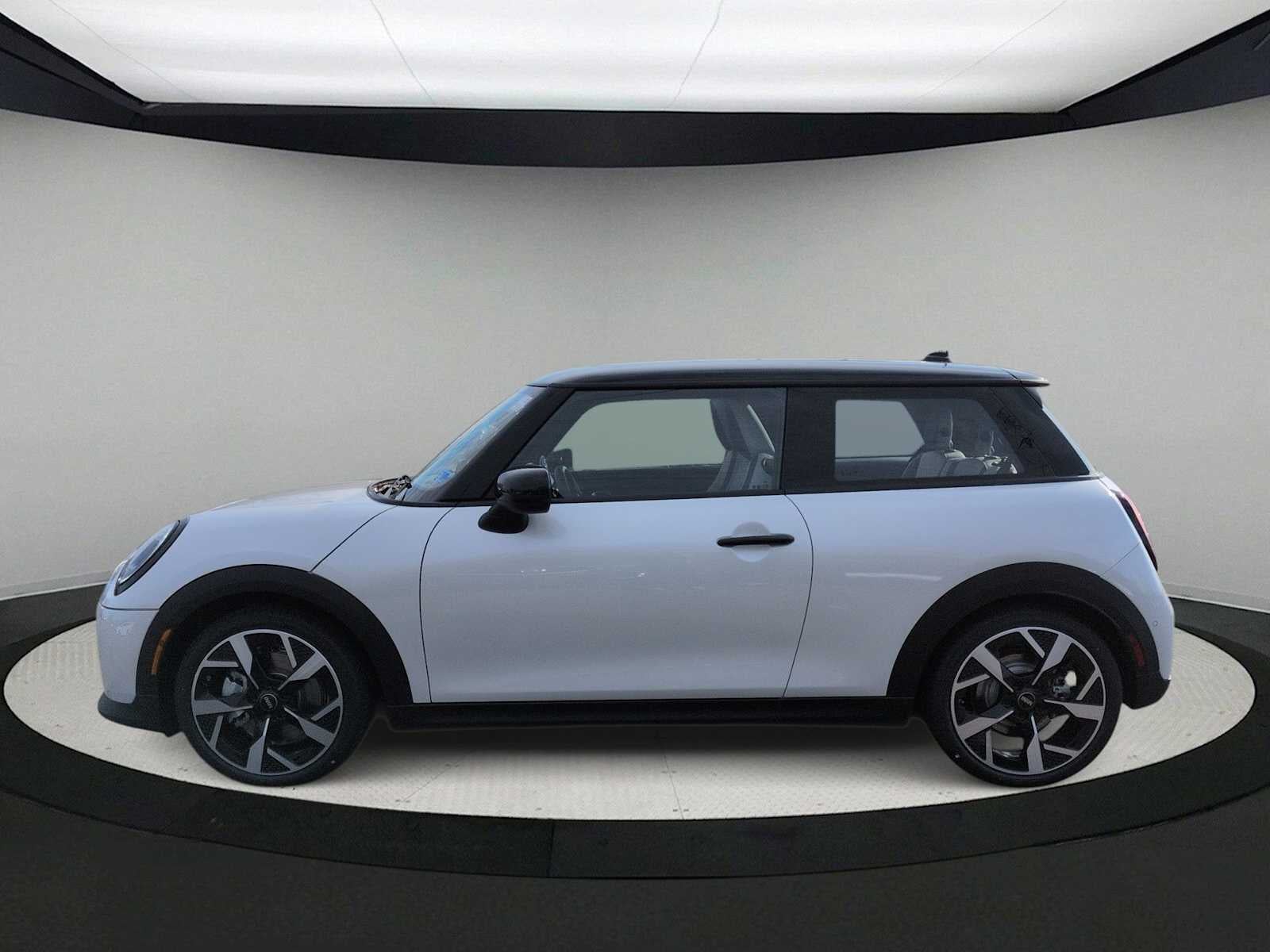 MINI de 2 puertas, edición Oxford, 2026