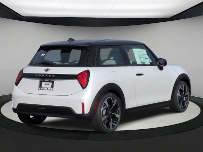MINI de 2 puertas, edición Oxford, 2026