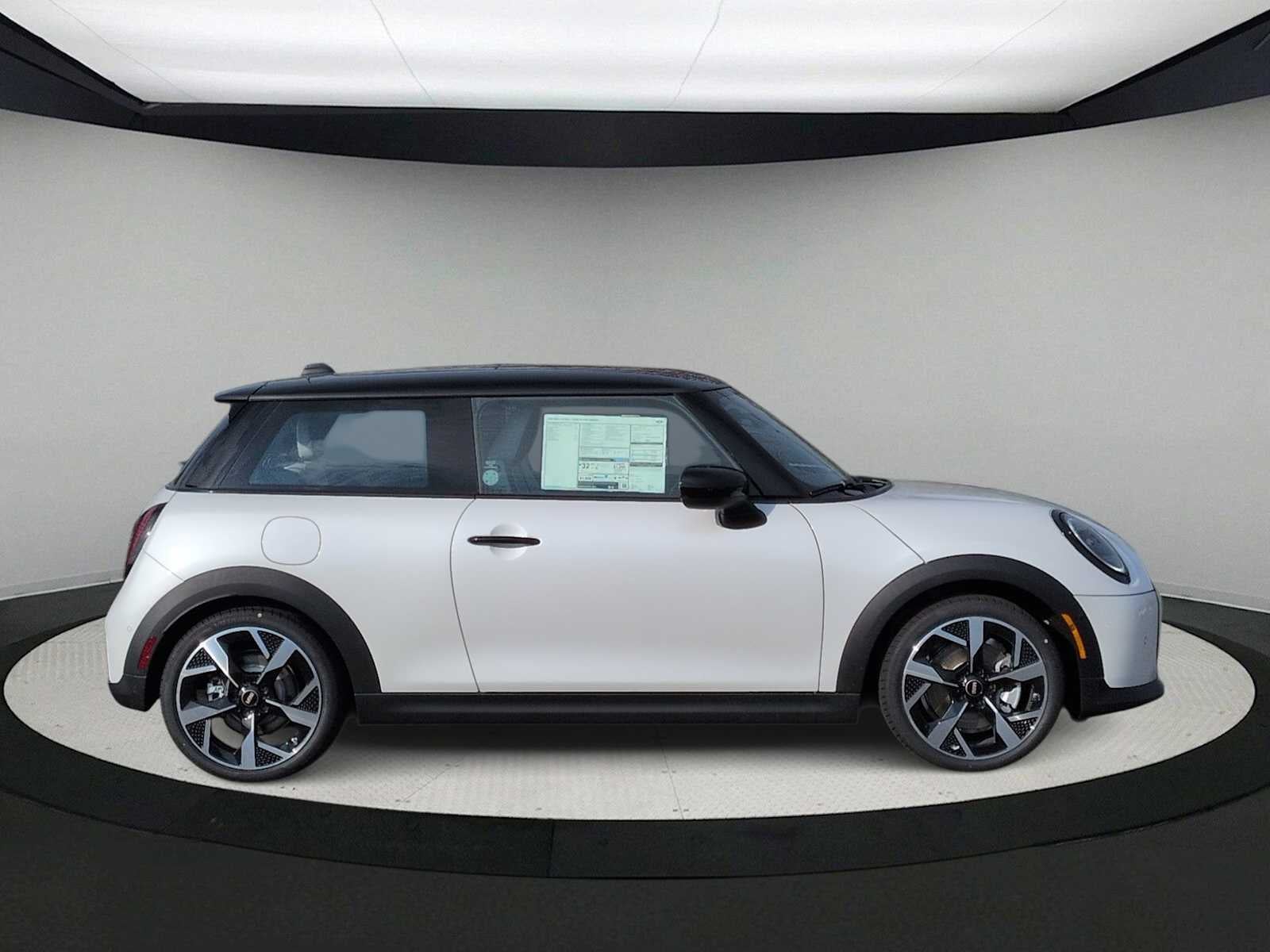 MINI de 2 puertas, edición Oxford, 2026