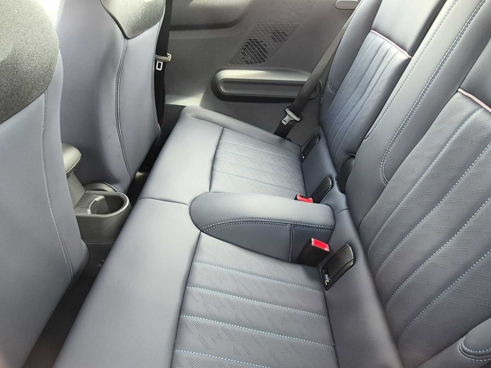 MINI 2 PUERTAS SIGNATURE PLUS 2027