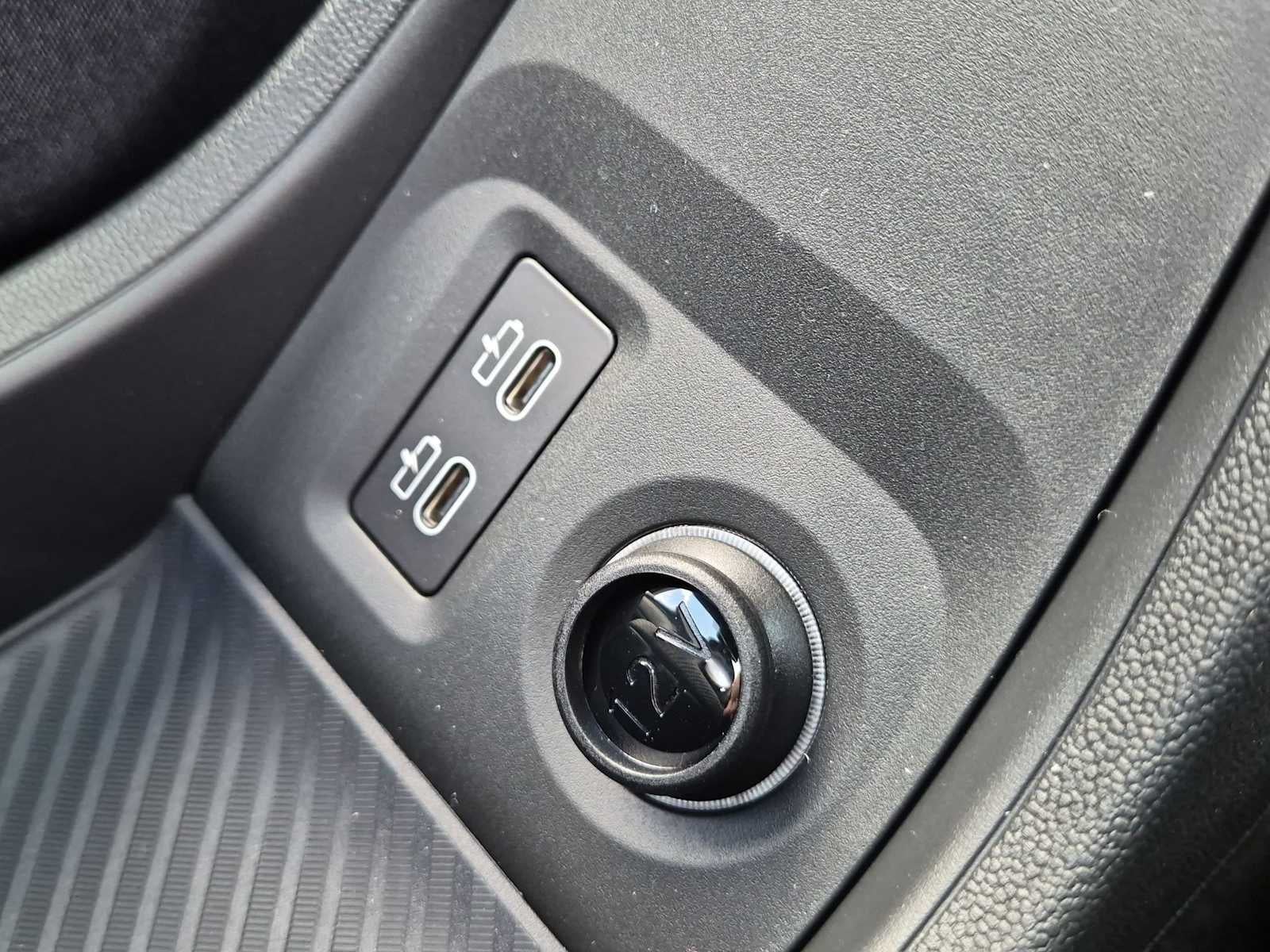 MINI 2 PUERTAS SIGNATURE PLUS 2027