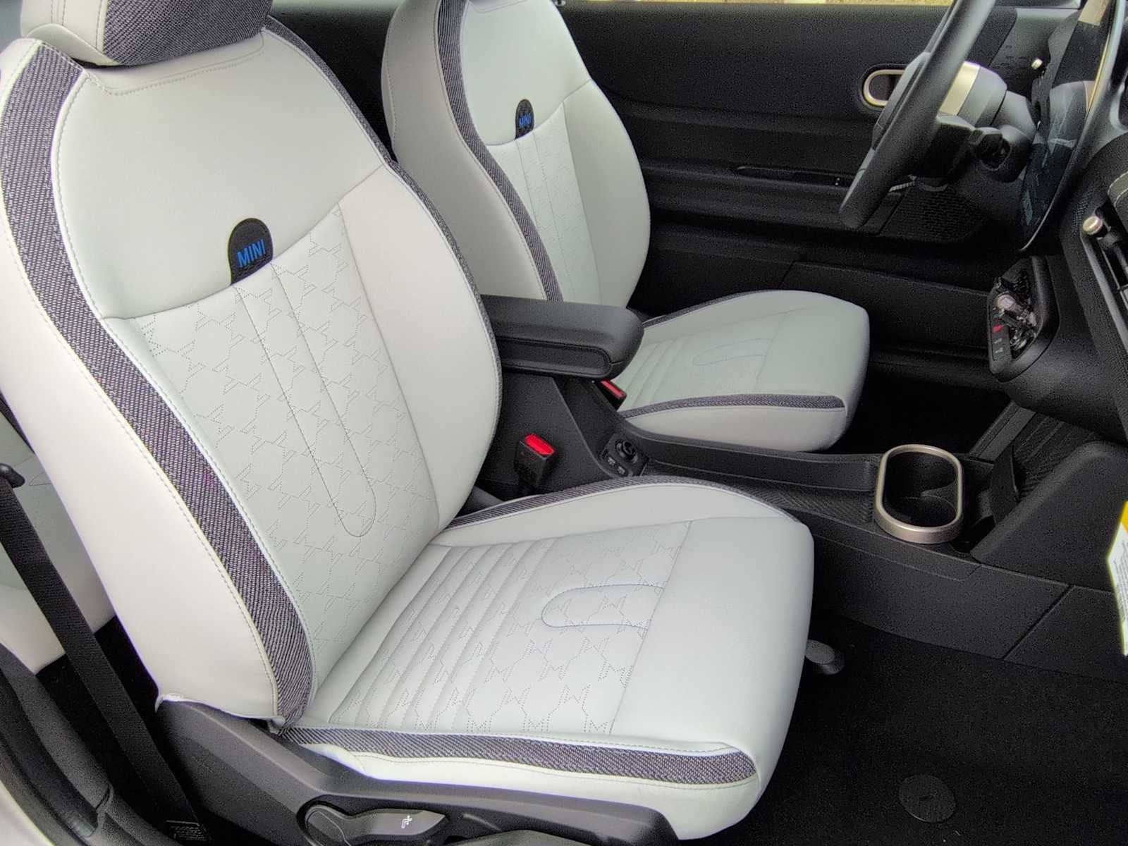 2026 MINI Hardtop 2 Puertas Cooper