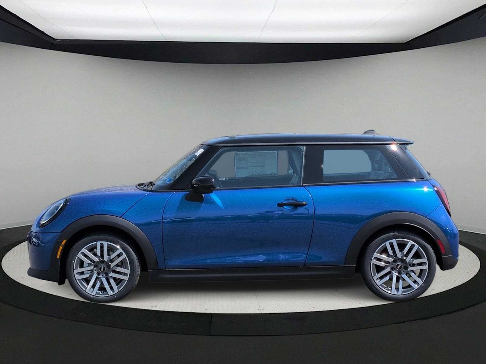 MINI de 2 puertas, edición Oxford, 2026
