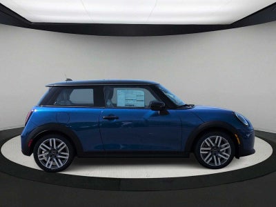 MINI de 2 puertas, edición Oxford, 2026