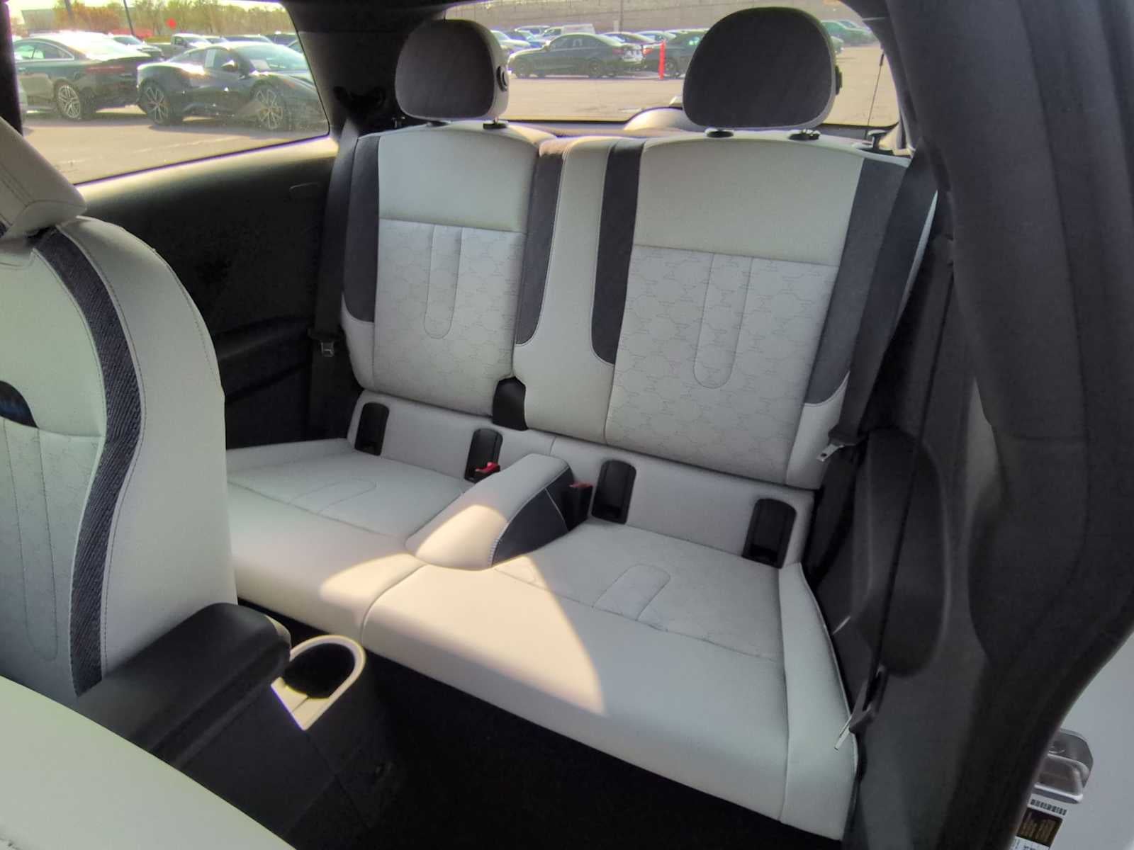 MINI de 2 puertas, edición Oxford, 2026