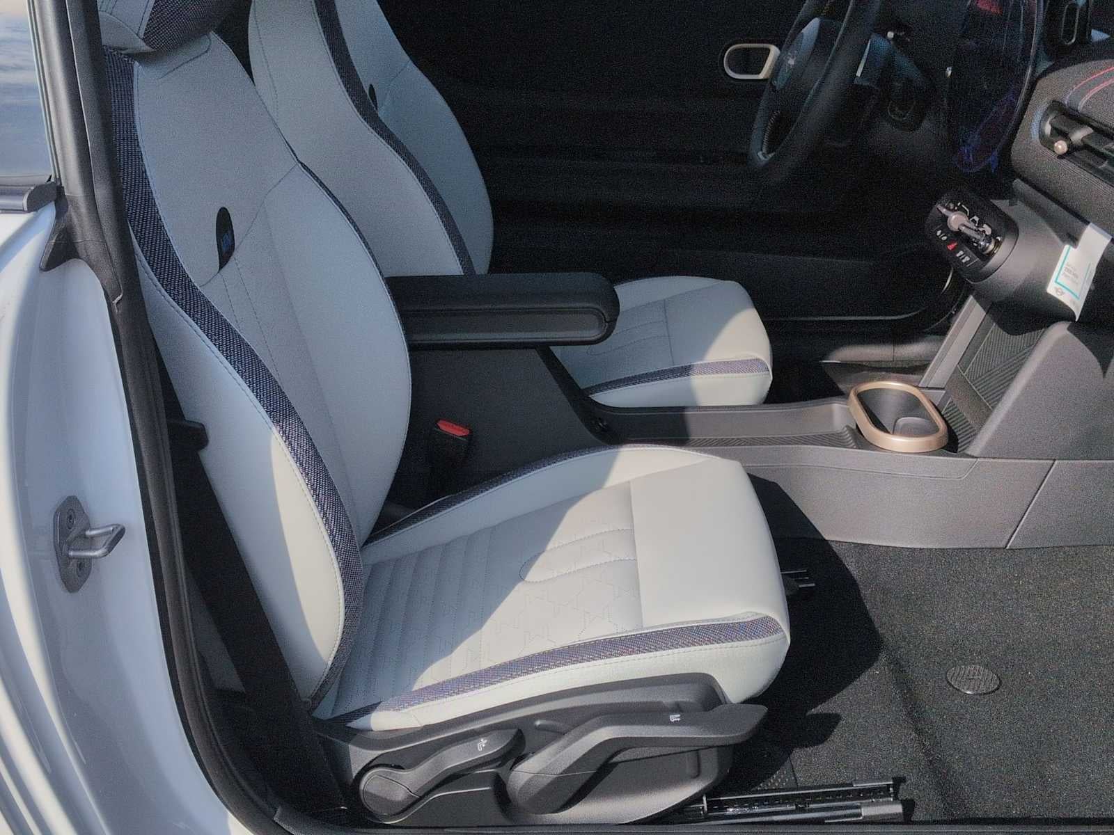 MINI de 2 puertas, edición Oxford, 2026