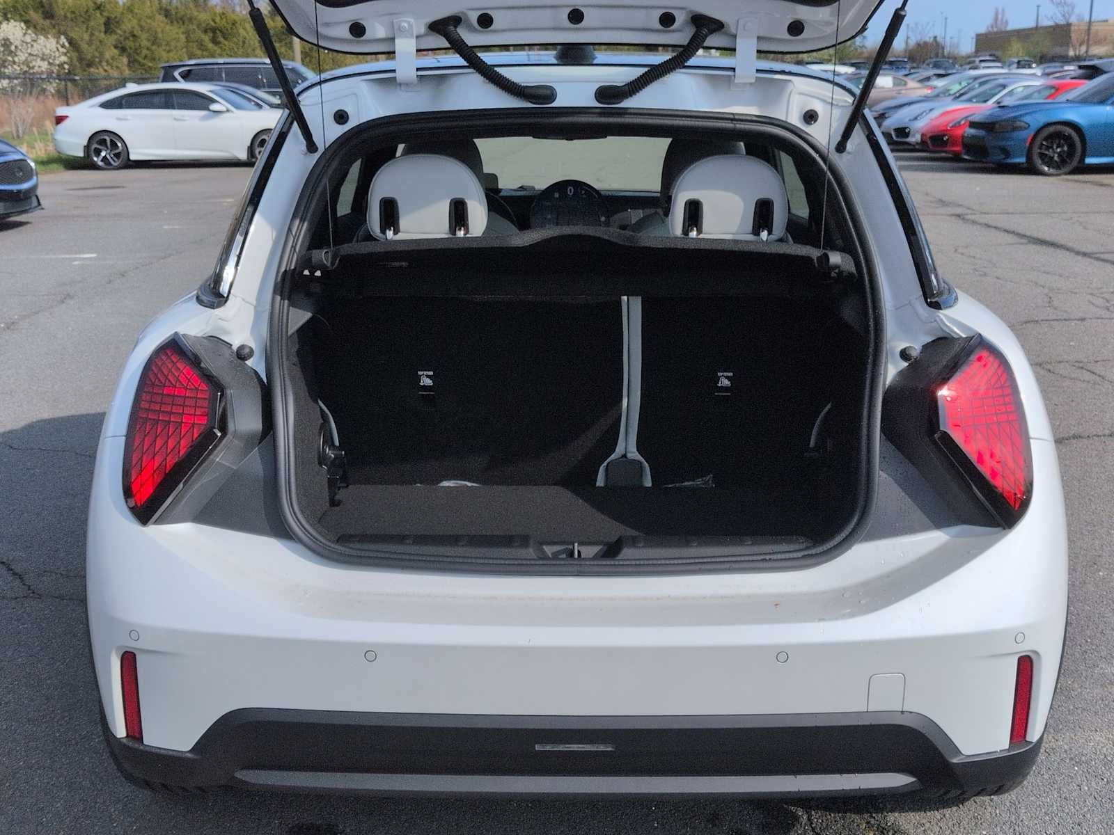 MINI de 2 puertas, edición Oxford, 2026