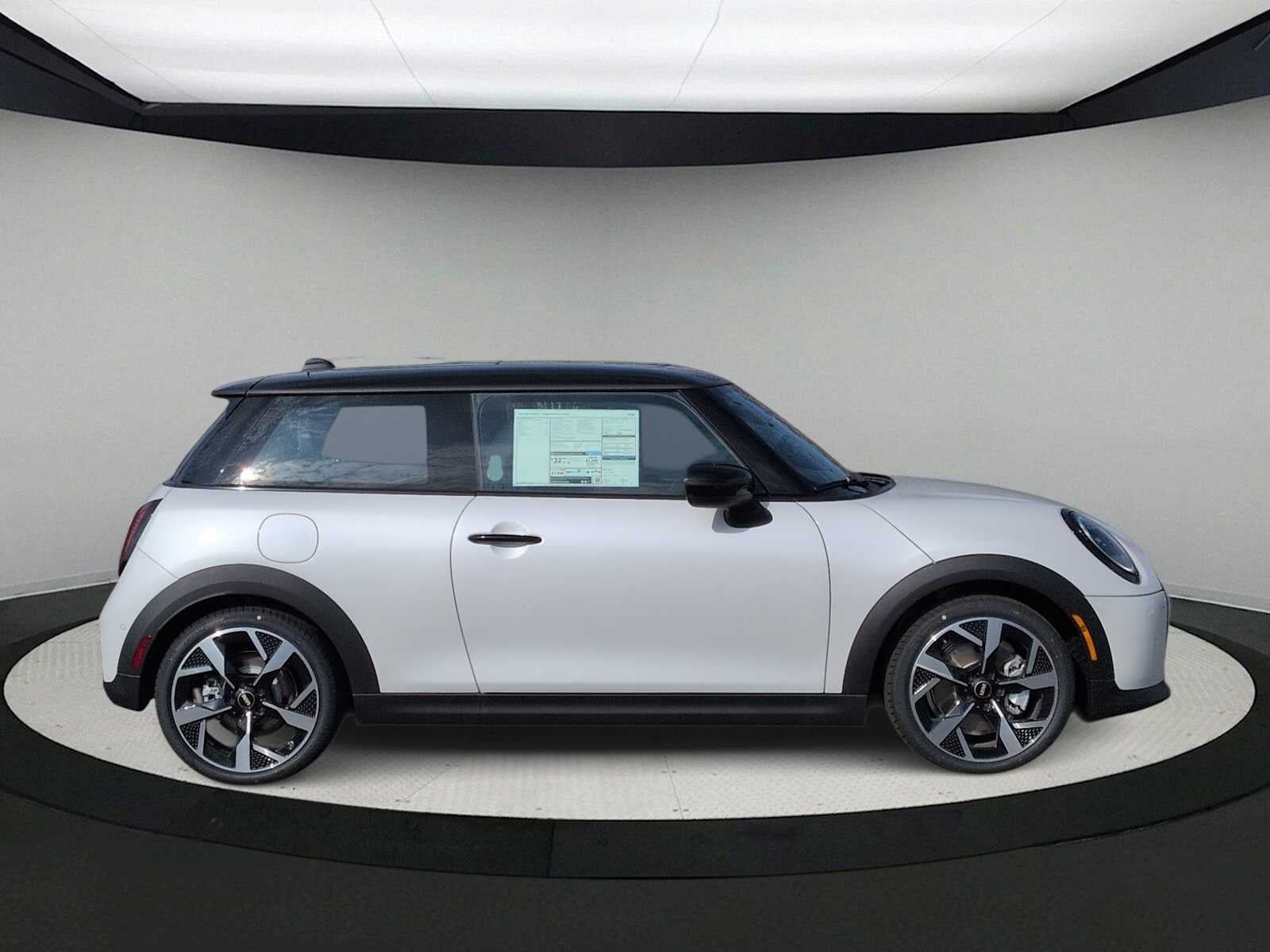 MINI de 2 puertas, edición Oxford, 2026