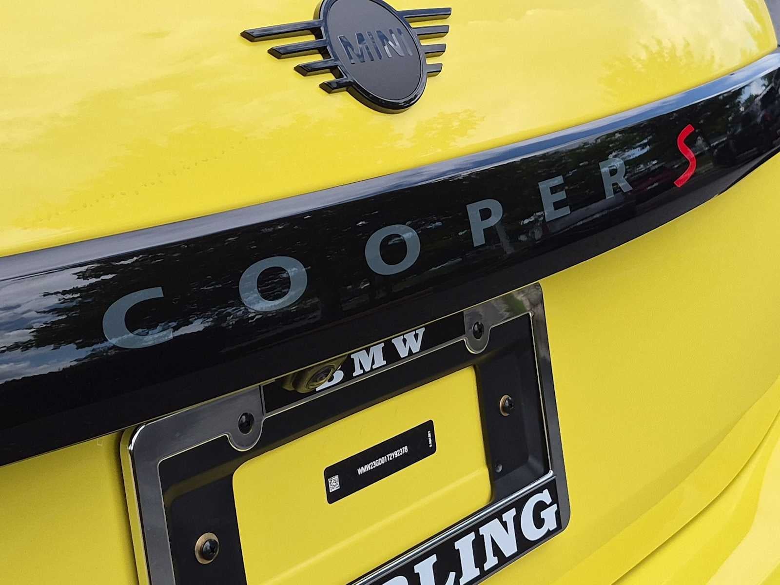 2026 MINI 2 PUERTAS ICONIC