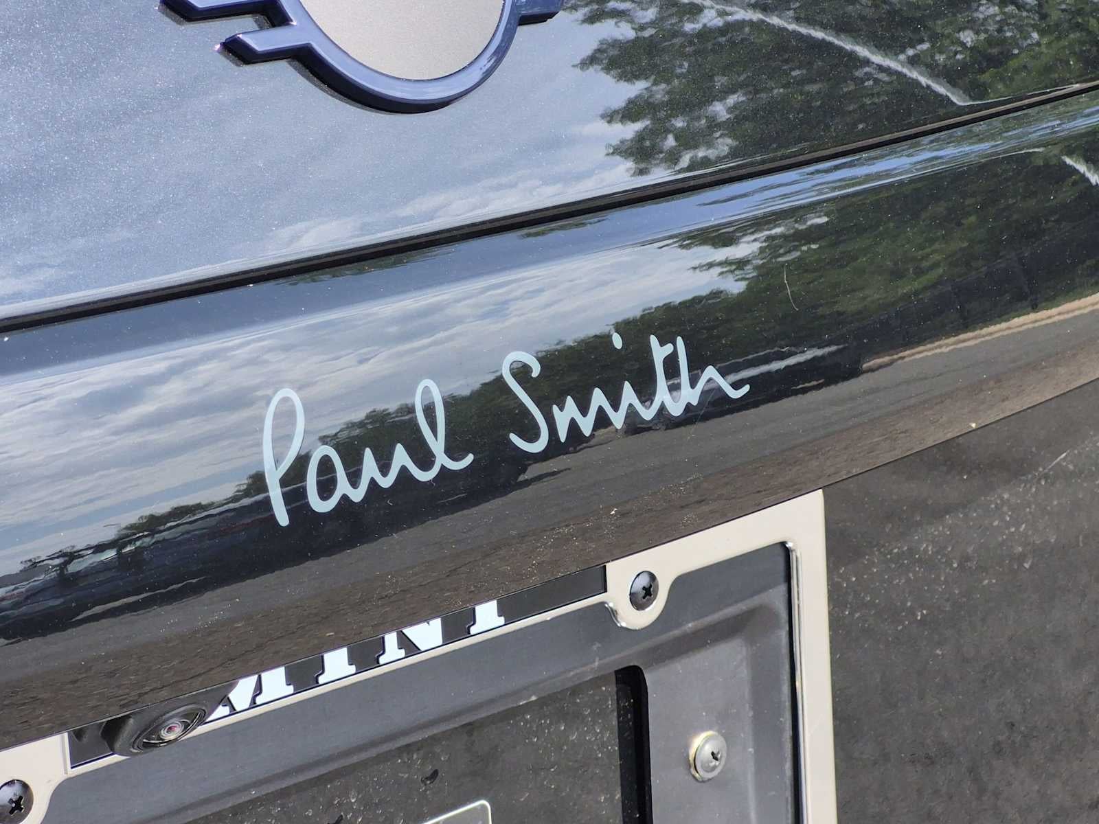 MINI ICONIC de 2 puertas, 2027
