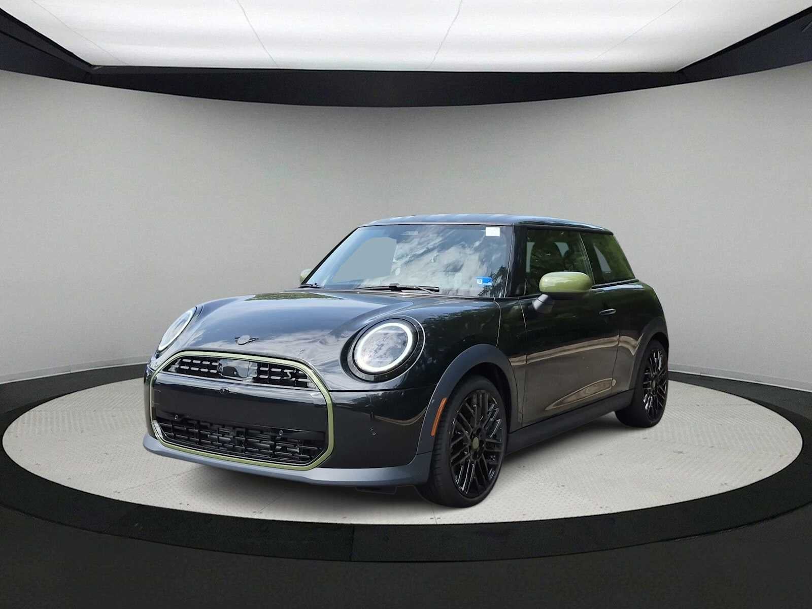 MINI ICONIC de 2 puertas, 2027