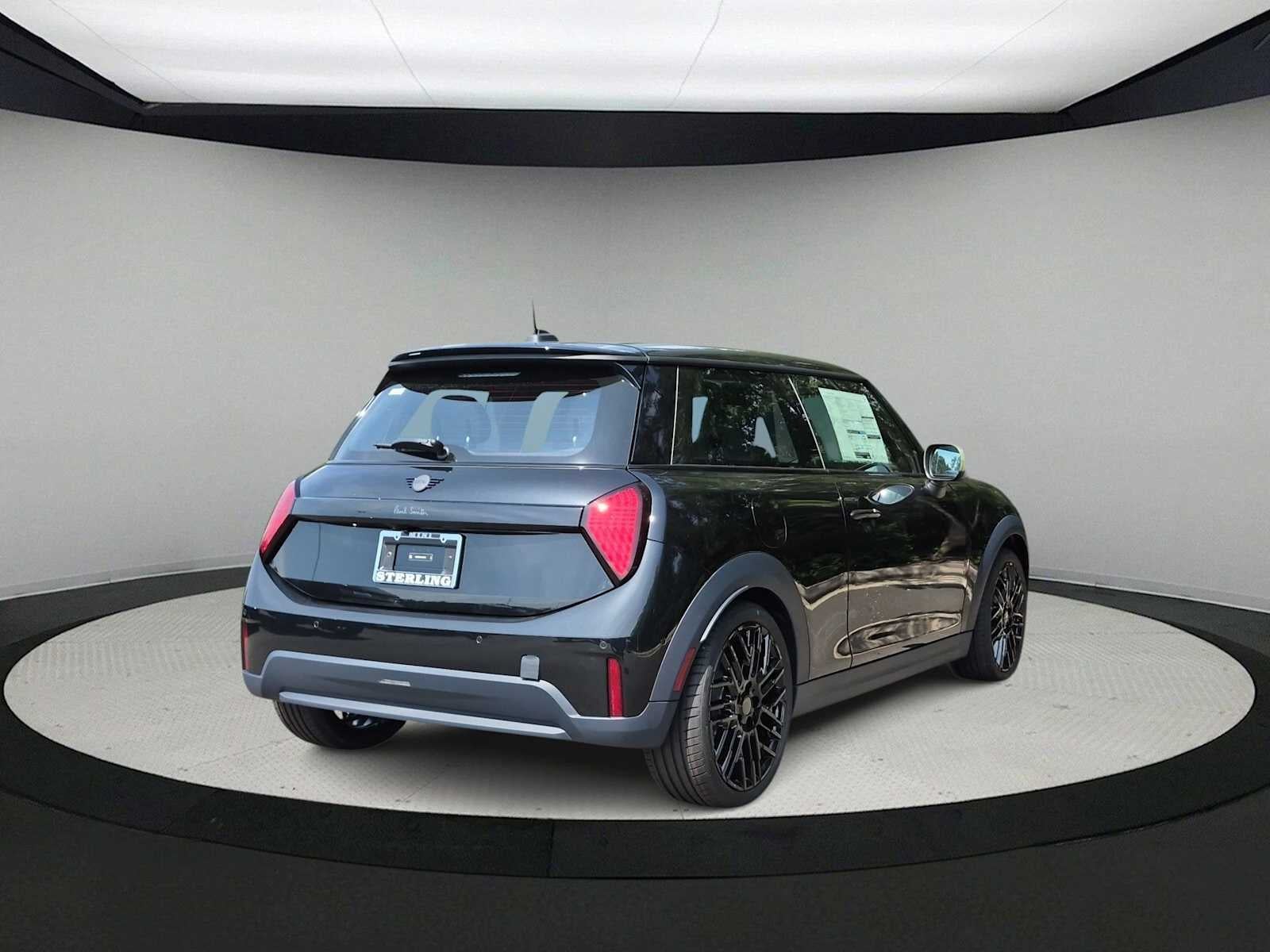 MINI ICONIC de 2 puertas, 2027