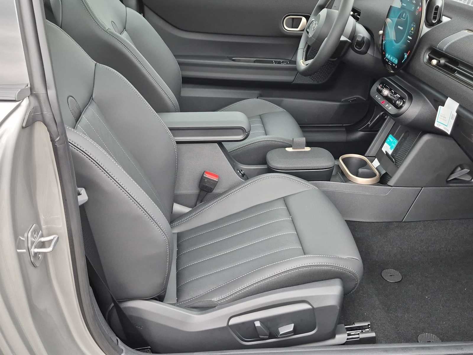 MINI 2 PUERTAS SIGNATURE PLUS 2027