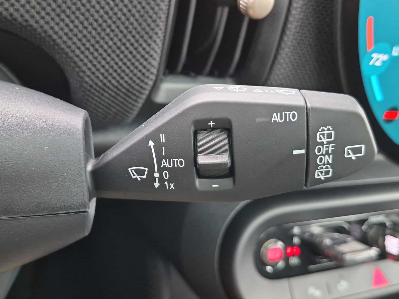 MINI 2 PUERTAS SIGNATURE PLUS 2027