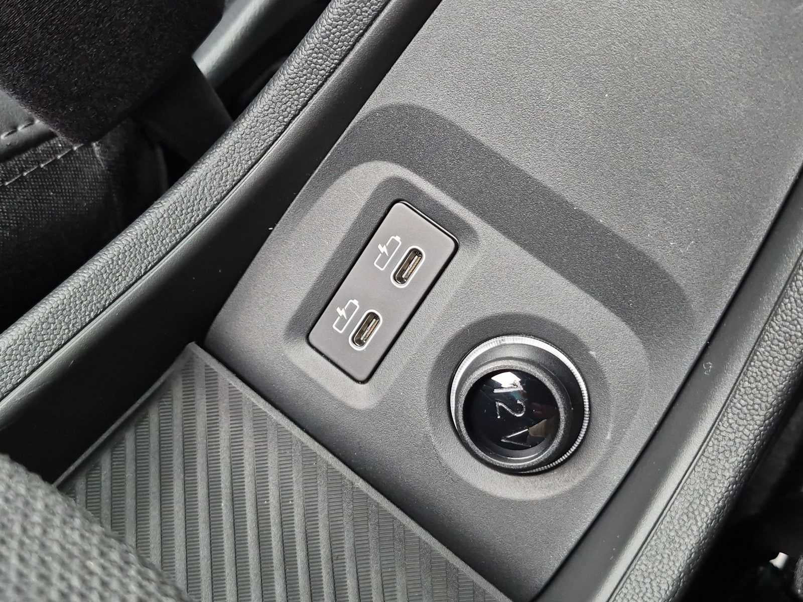 MINI 2 PUERTAS SIGNATURE PLUS 2027