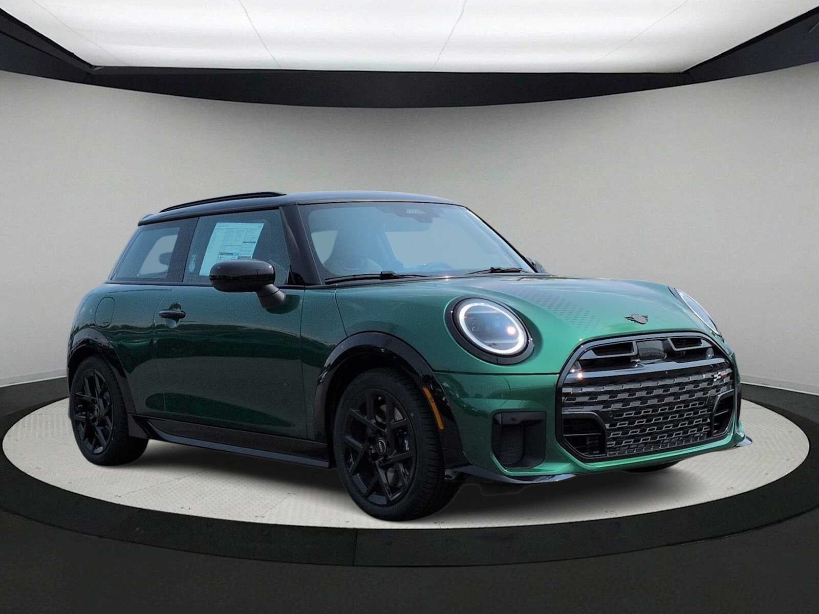 2026 MINI 2 PUERTAS ICONIC