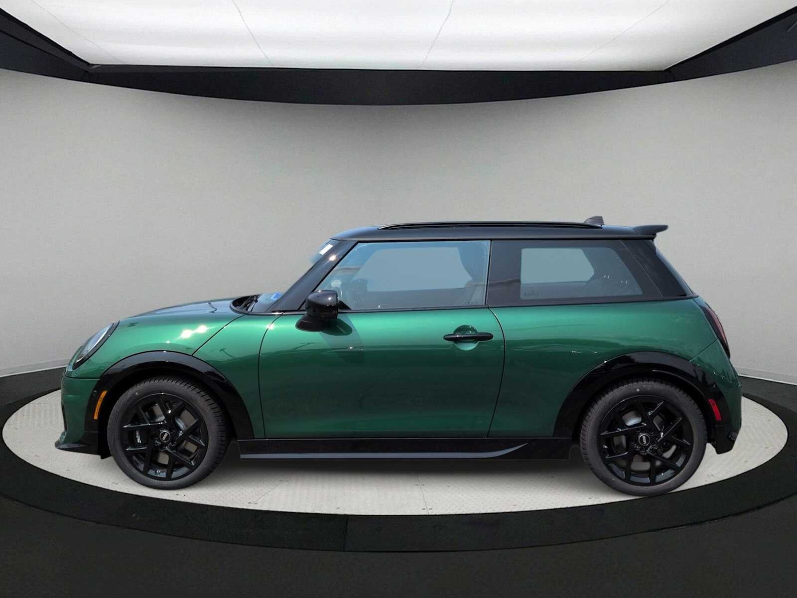 2026 MINI 2 PUERTAS ICONIC