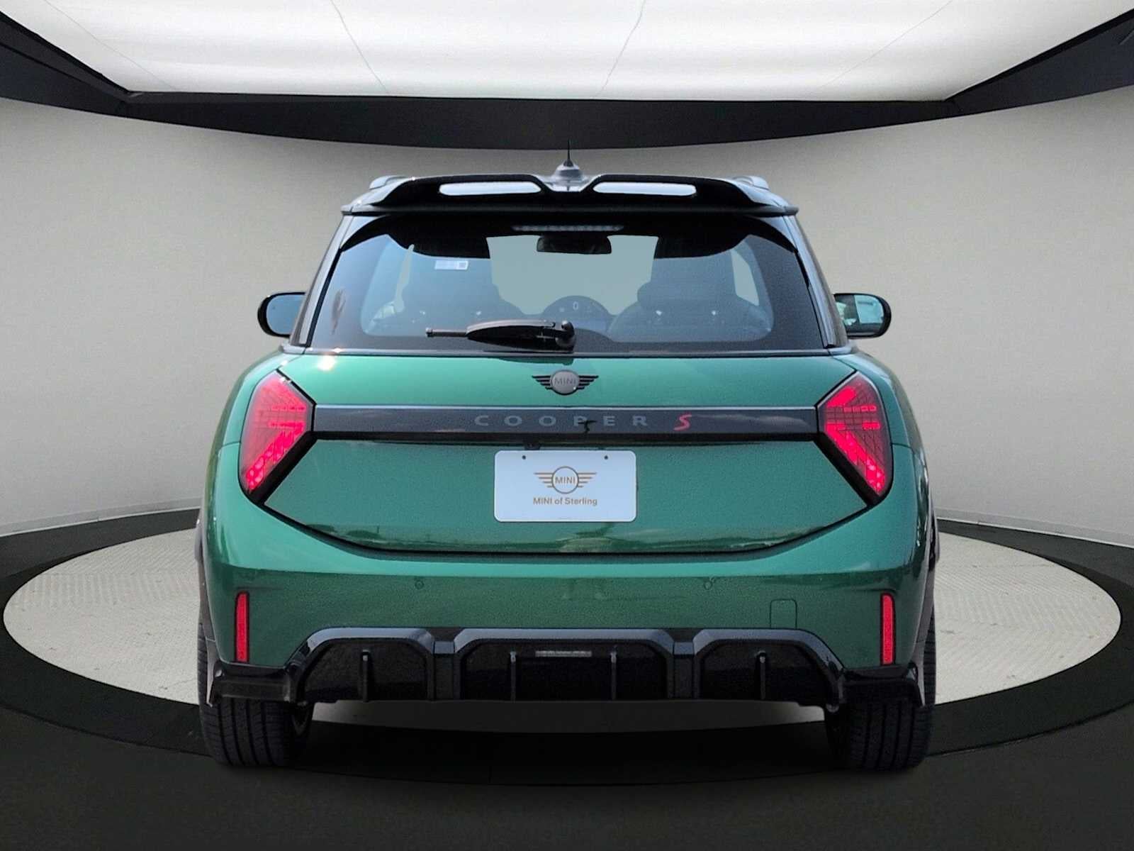 2026 MINI 2 PUERTAS ICONIC
