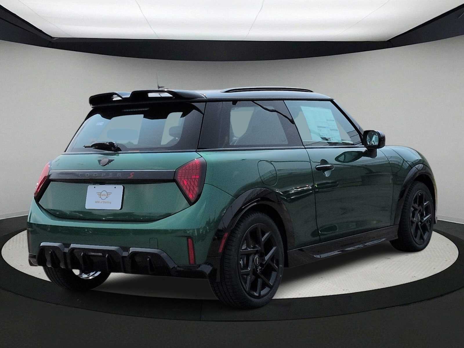 2026 MINI 2 PUERTAS ICONIC