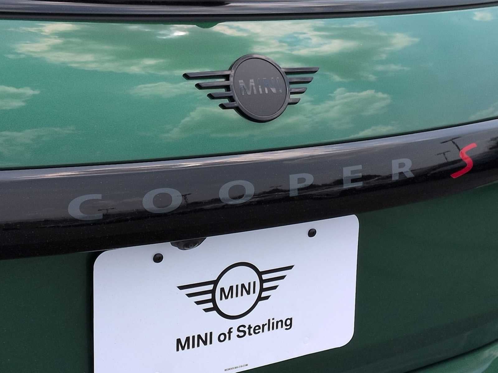 2026 MINI 2 PUERTAS ICONIC