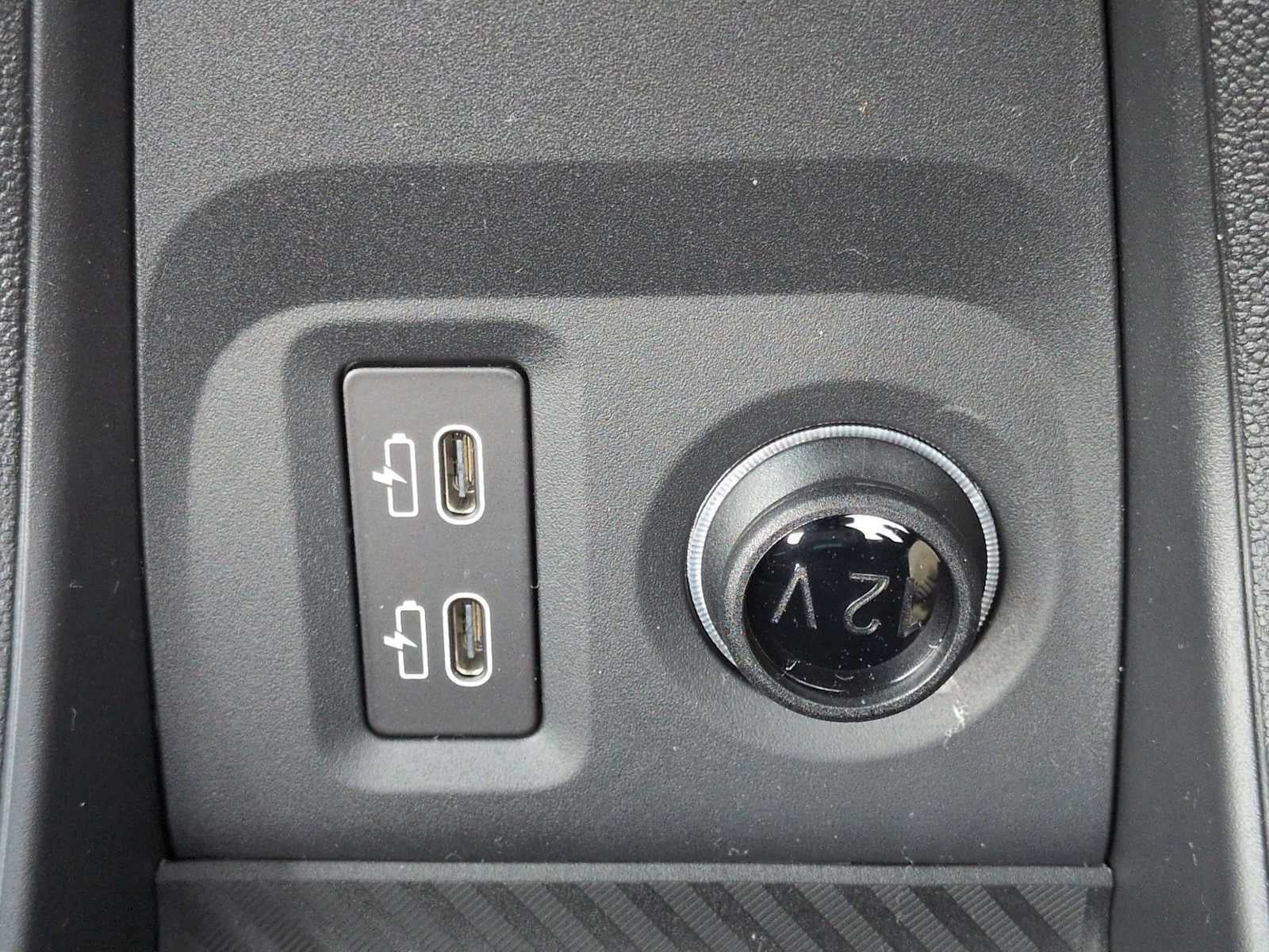 2026 MINI 2 PUERTAS ICONIC