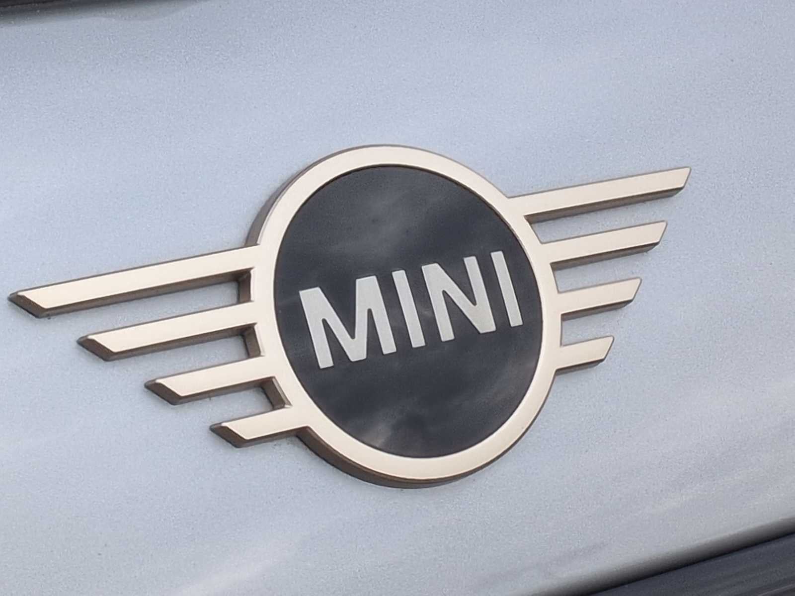 2025 MINI Techo Duro 2 Puertas Cooper S