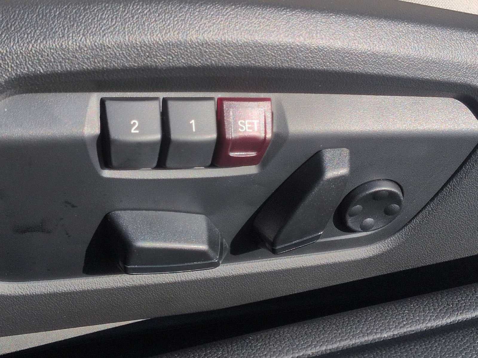 2026 MINI 2 PUERTAS ICONIC