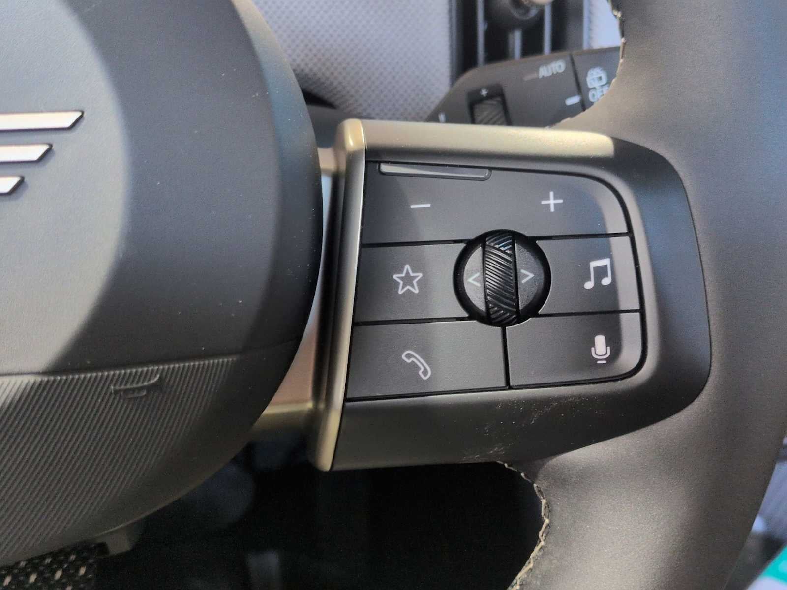 2026 MINI 2 PUERTAS ICONIC