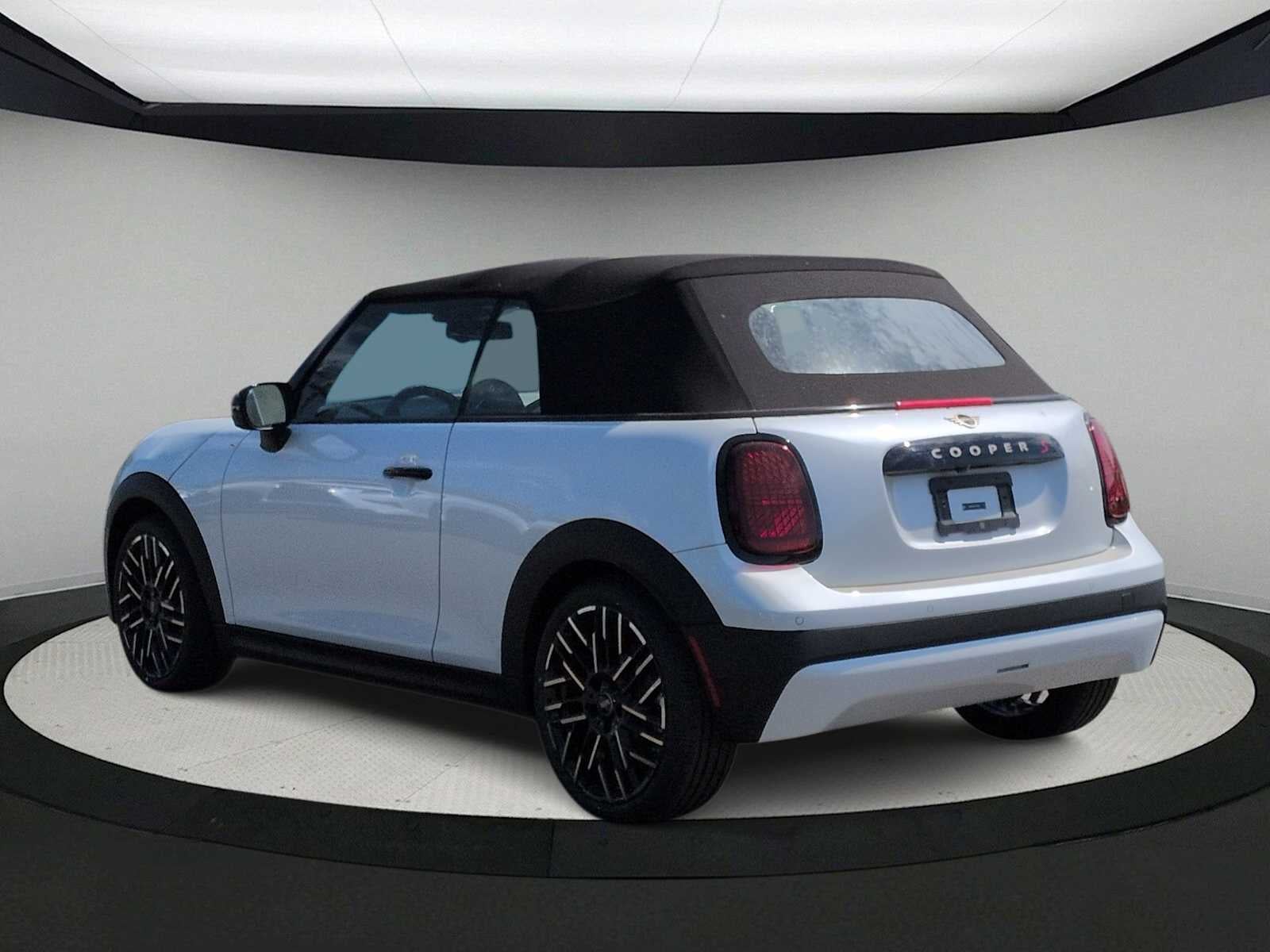 2026 MINI DESCAPOTABLE ICÓNICO