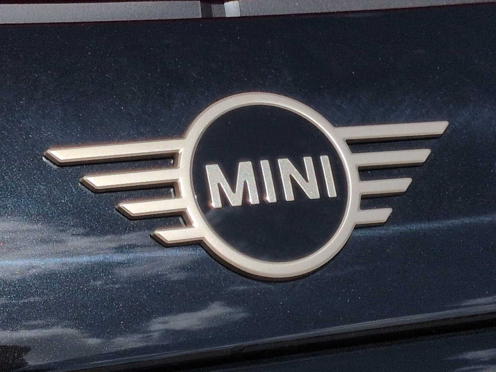 2026 MINI DESCAPOTABLE ICÓNICO