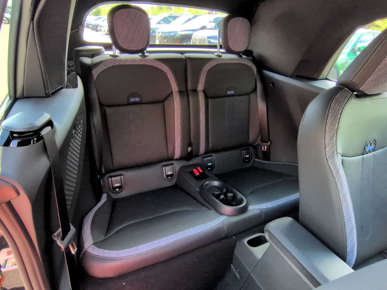 2026 MINI DESCAPOTABLE ICÓNICO