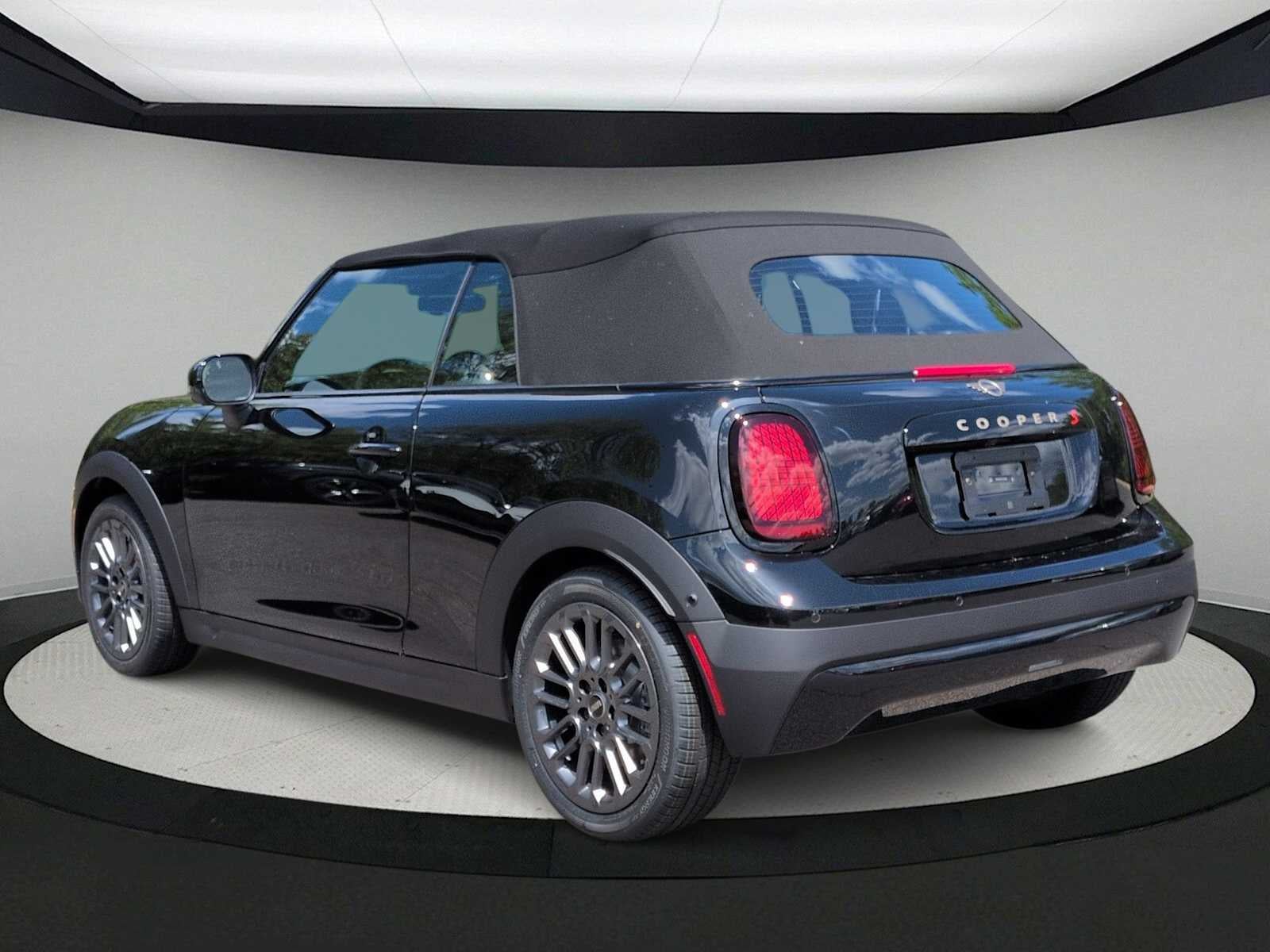 2026 MINI DESCAPOTABLE ICÓNICO